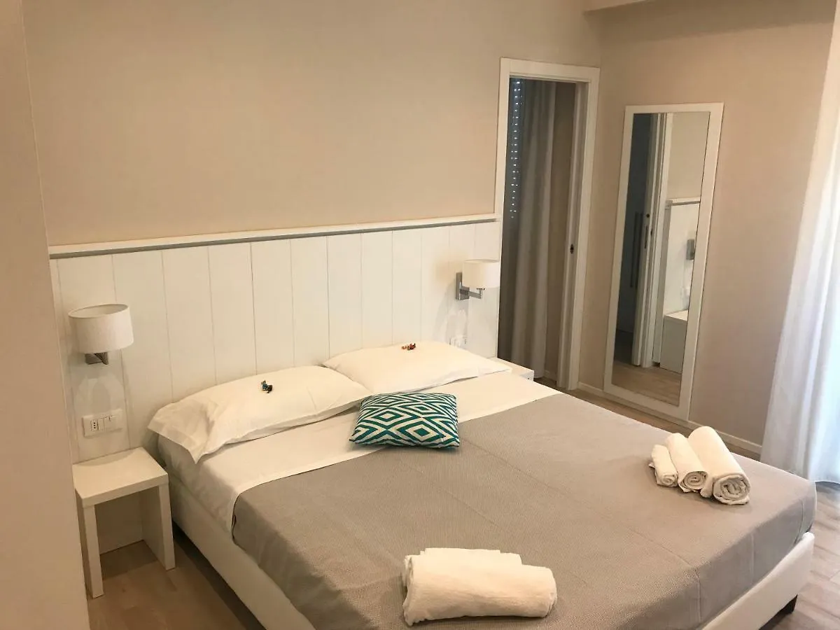 Hotel Vasco ミザーノ・アドリアーティコ 3*,  イタリア